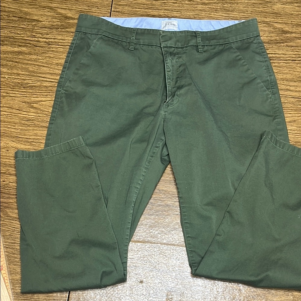 J. Crew Men's Dark Green Chino Pants slim boyfriend chino